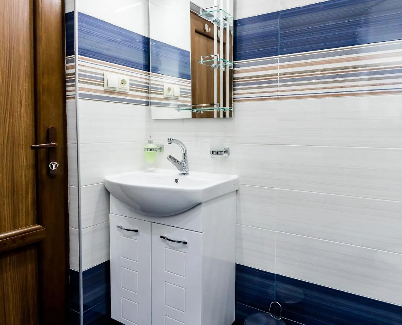 Hb Apartments Tsinamdzghvrishvili ティビリシ
